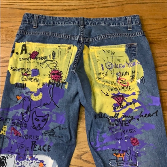 Old Navy Graffiti Painted Jeans - Picture 8 of 11